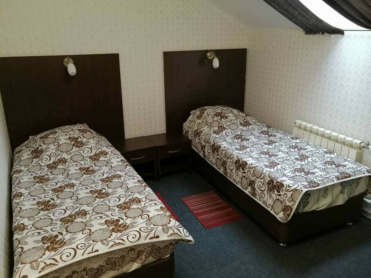 Улучшенный двухместный номер с 2 отдельными кроватями